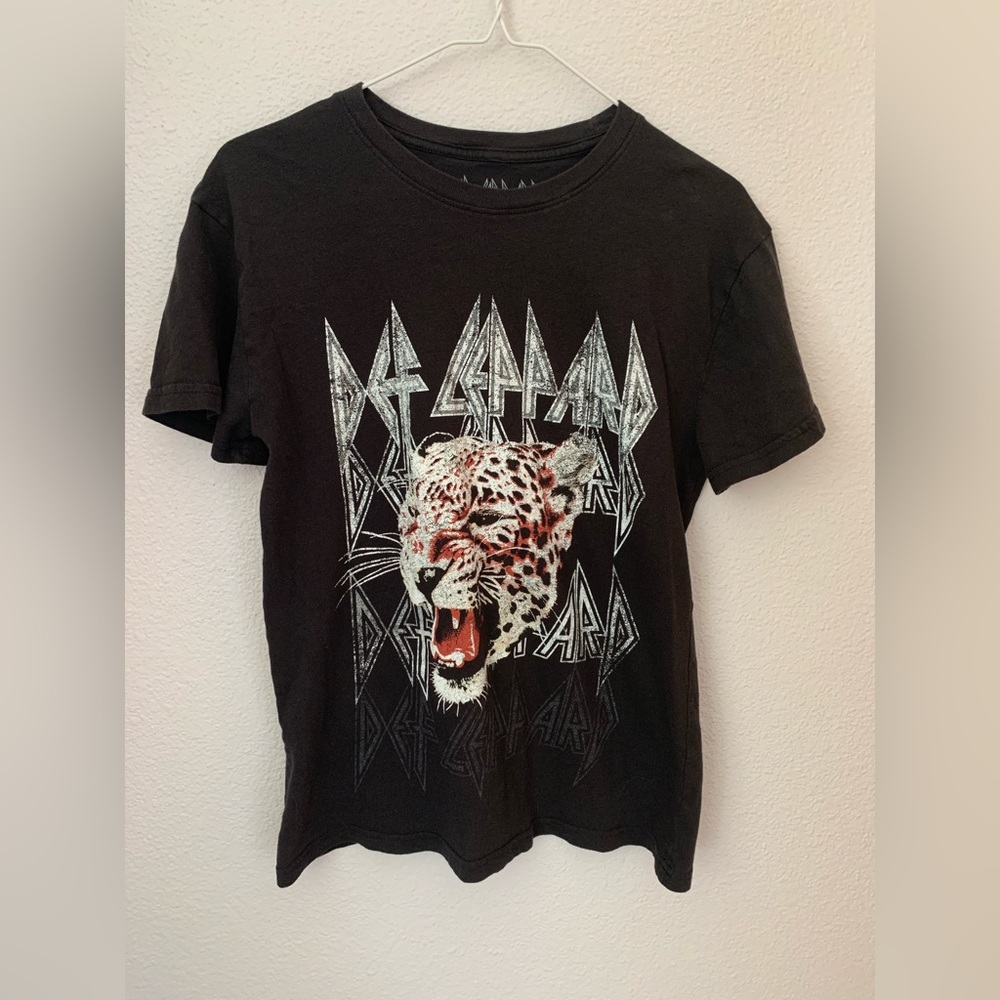 Women's Def Leppard Animal Print Logo Short Sleeve Graphic T-Shirt